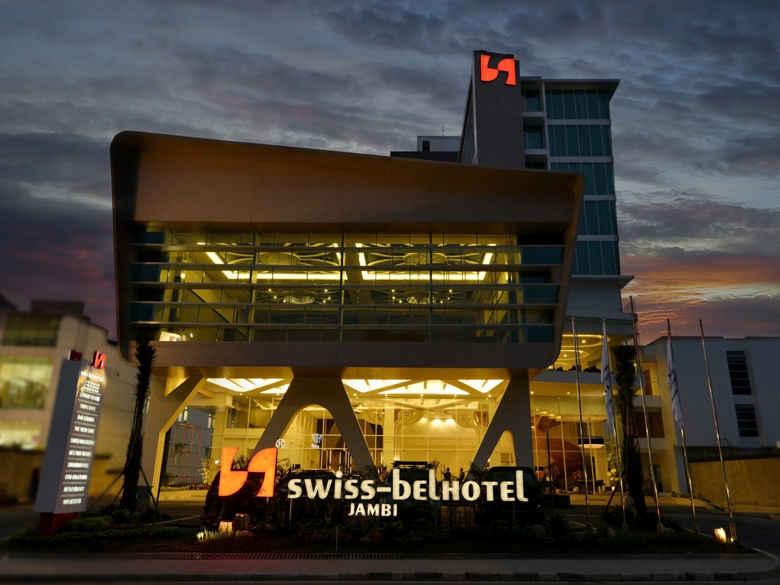 Hotel Swiss Belhotel Jambi In Jambi G Nstig Buchen Bei Tui