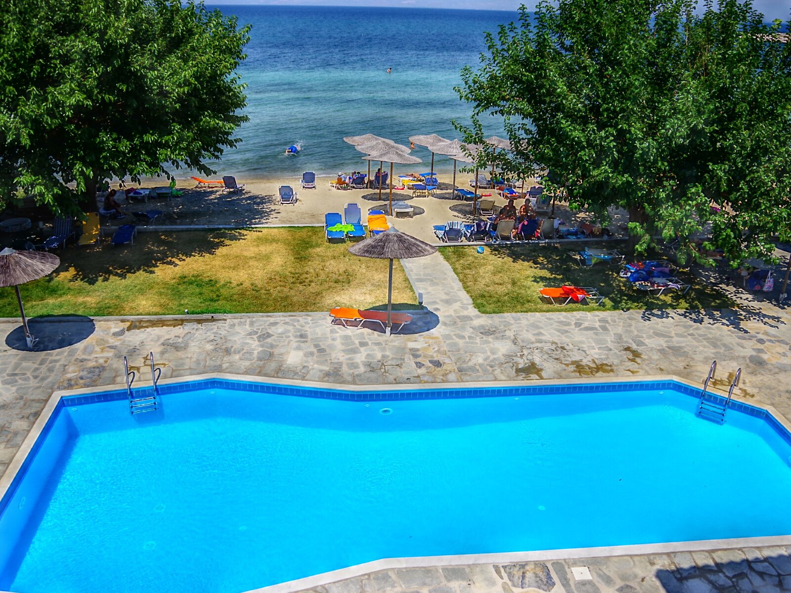 Pool