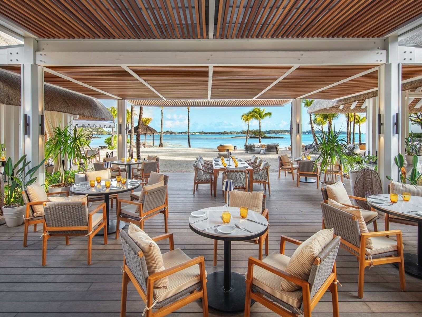 Coco's Beach Restaurant