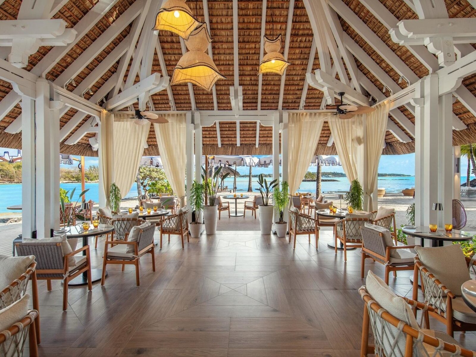 Coco's Beach Restaurant