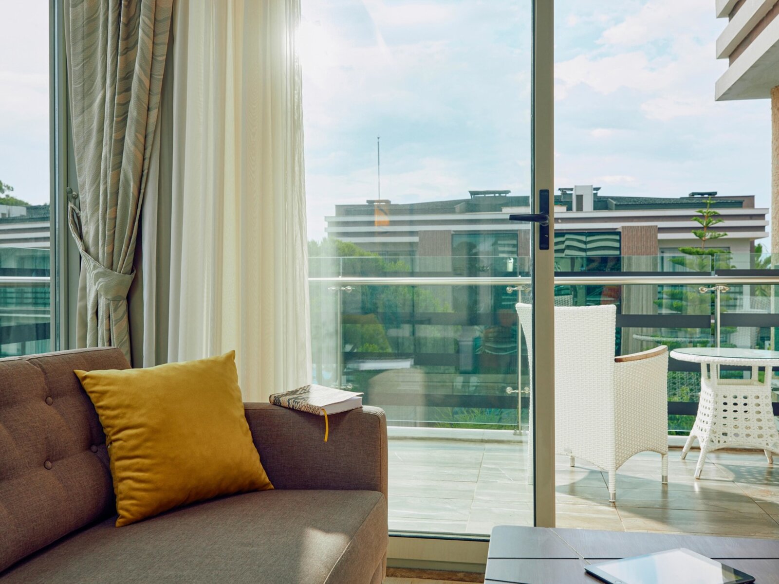 Wohnbeispiel Suite Superior Lagoon Partial Sea View for Family