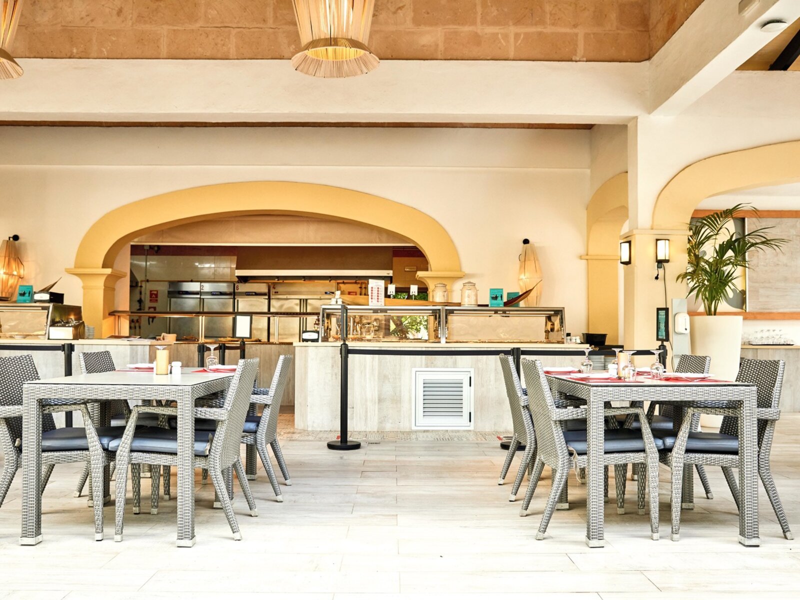 Snack Bar mit Terrasse