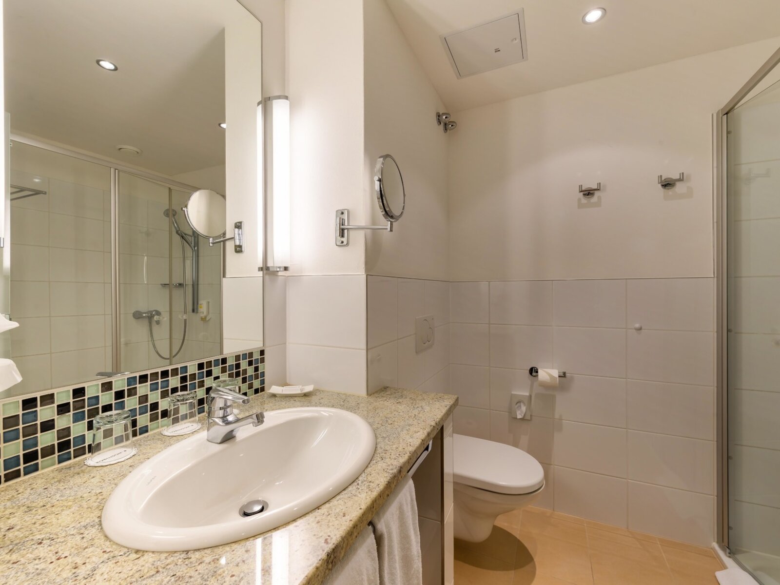 Wohnbeispiel Single Room Classic Lake View