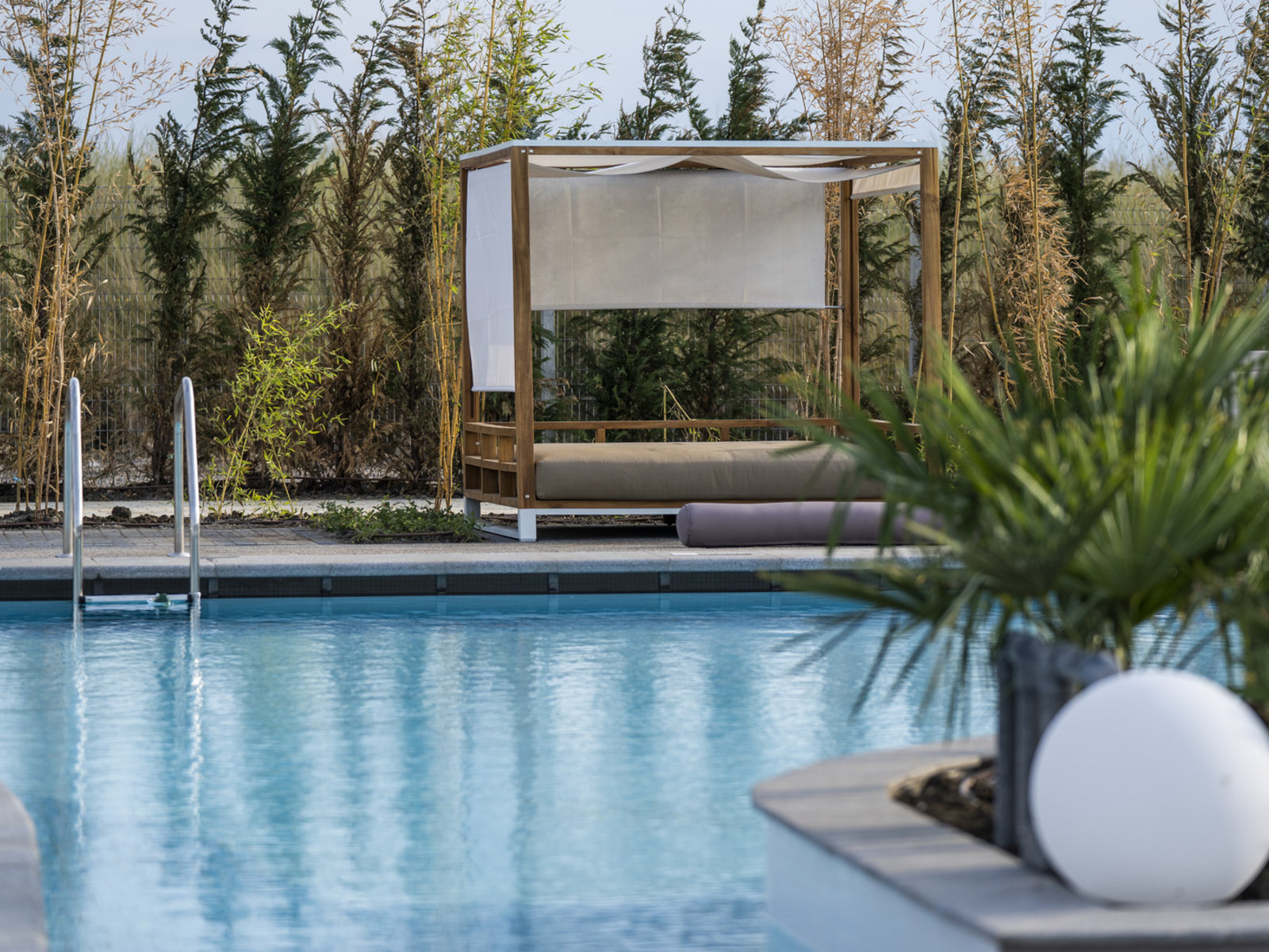 Adults-only-Pool