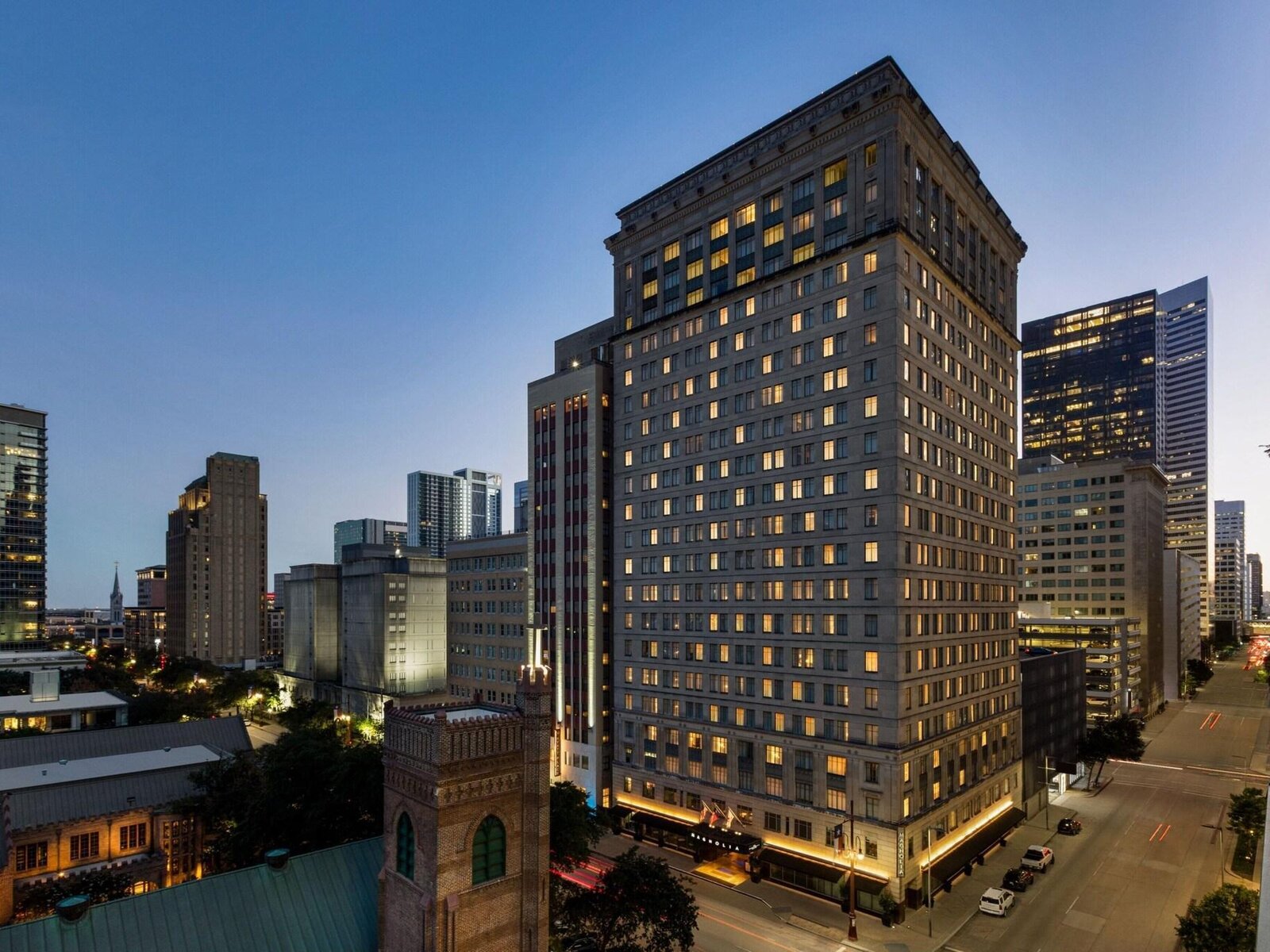 Magnolia Hotel Houston, A Tribute Portfolio Hotel