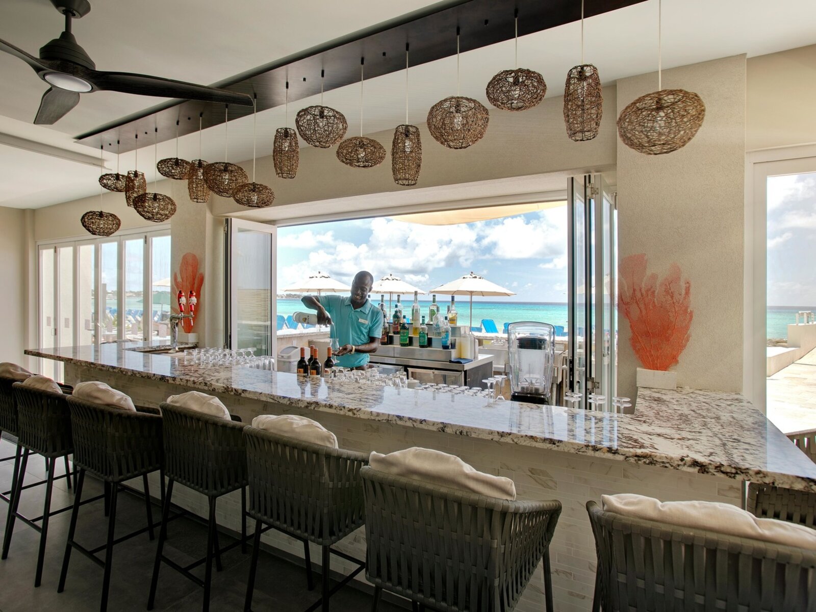 Mahogany Lounge