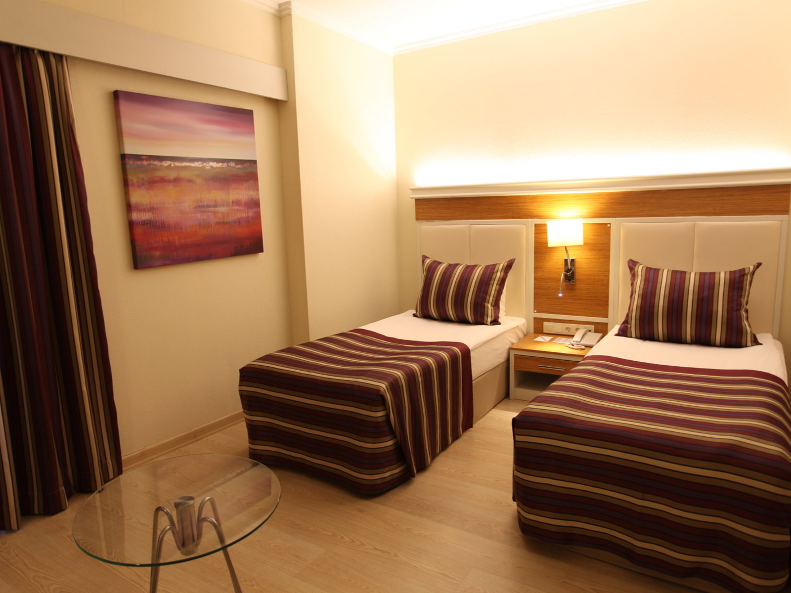 Wohnbeispiel Suite Room