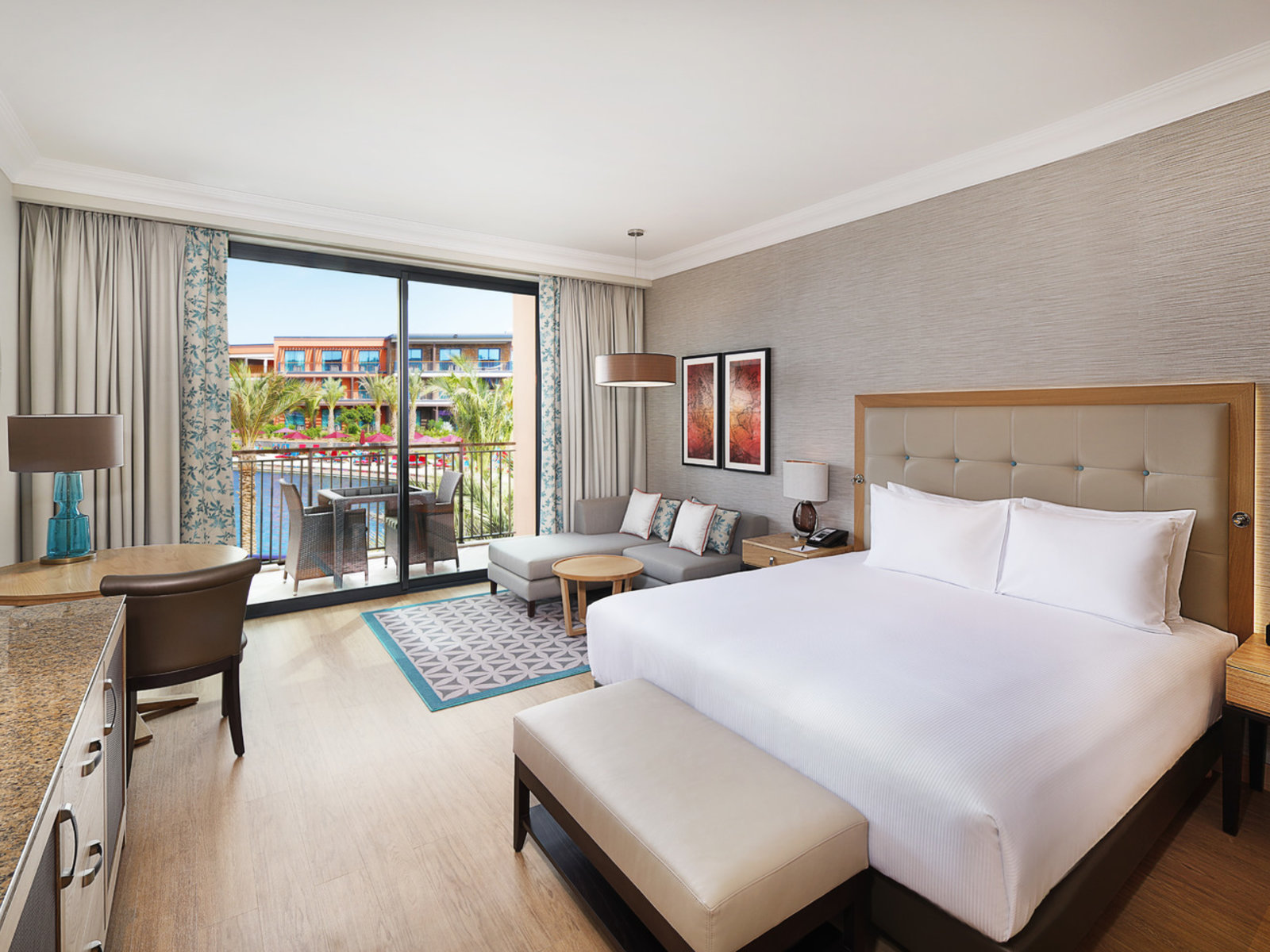 King Deluxe Room with Pool View