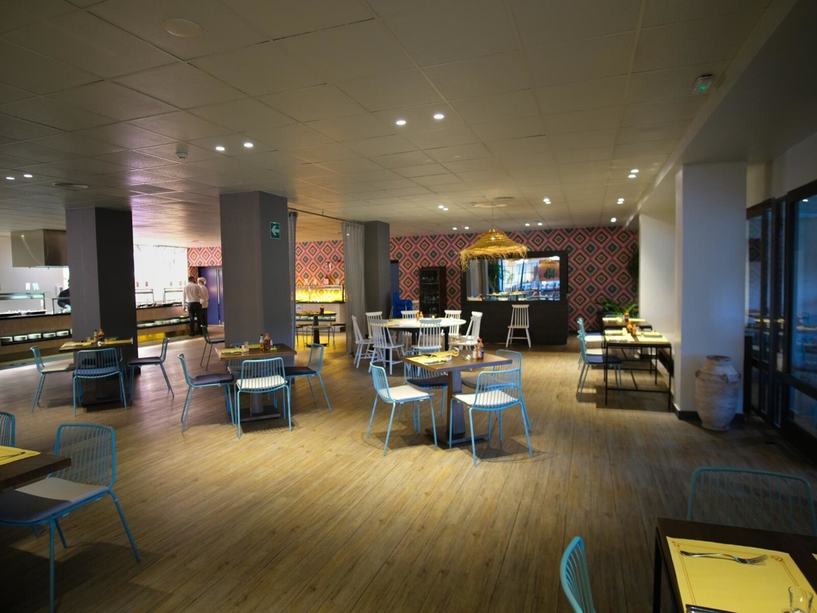 La Cantina