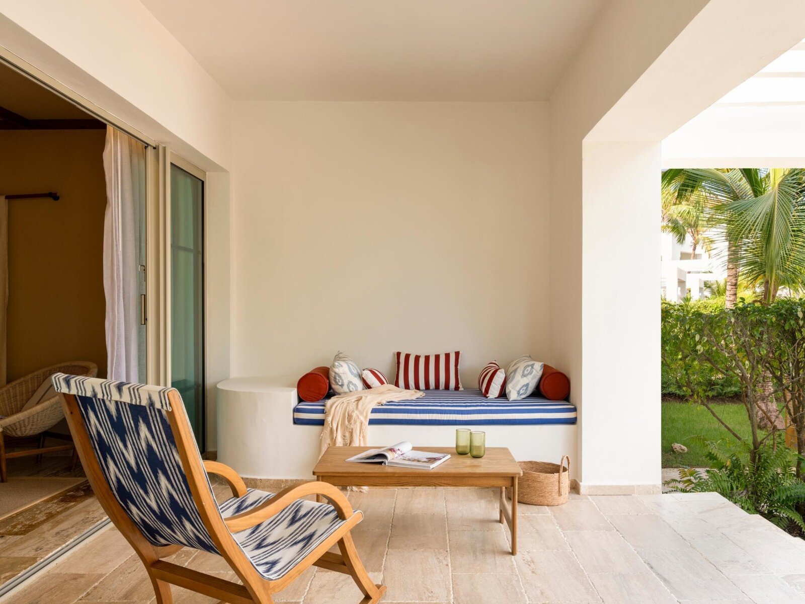 Wohnbeispiel Two Bedroom Master Suite Zel Swim Up