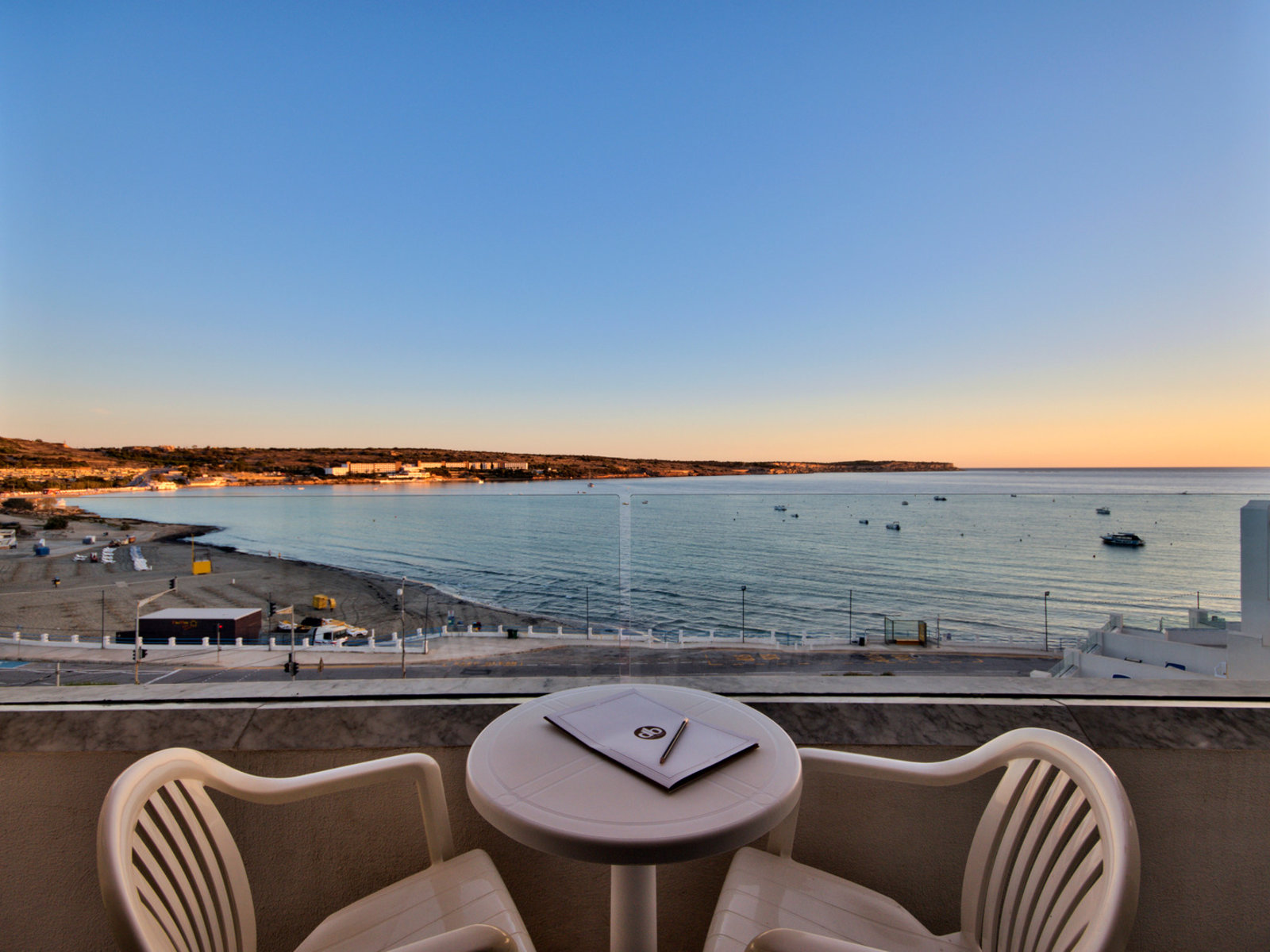 Standard Sea view room