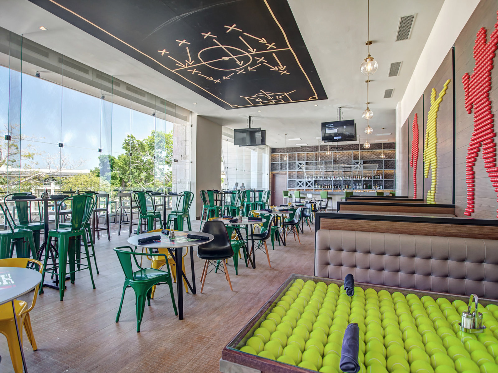 Score Sports Bar & Lounge