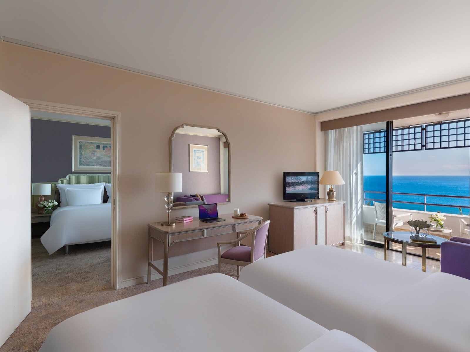 Wohnbeispiel Connection Room Sea View