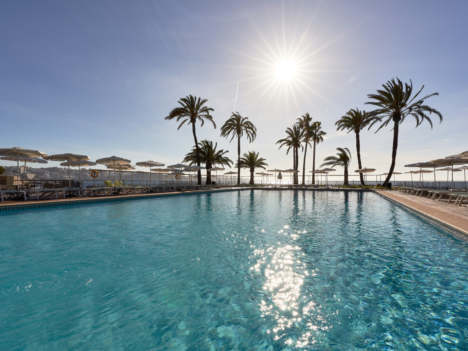 Pool Panoramablick
