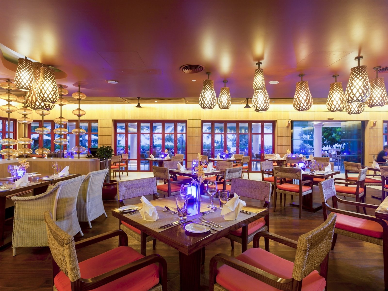 THE COVE RESTAURANT