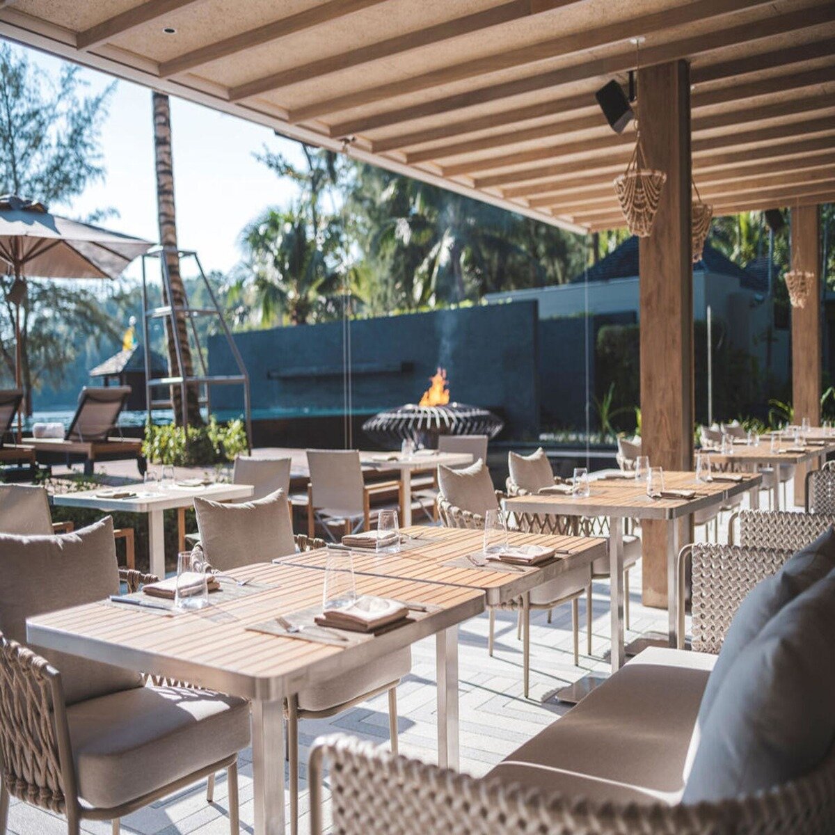 Breeze Restaurant