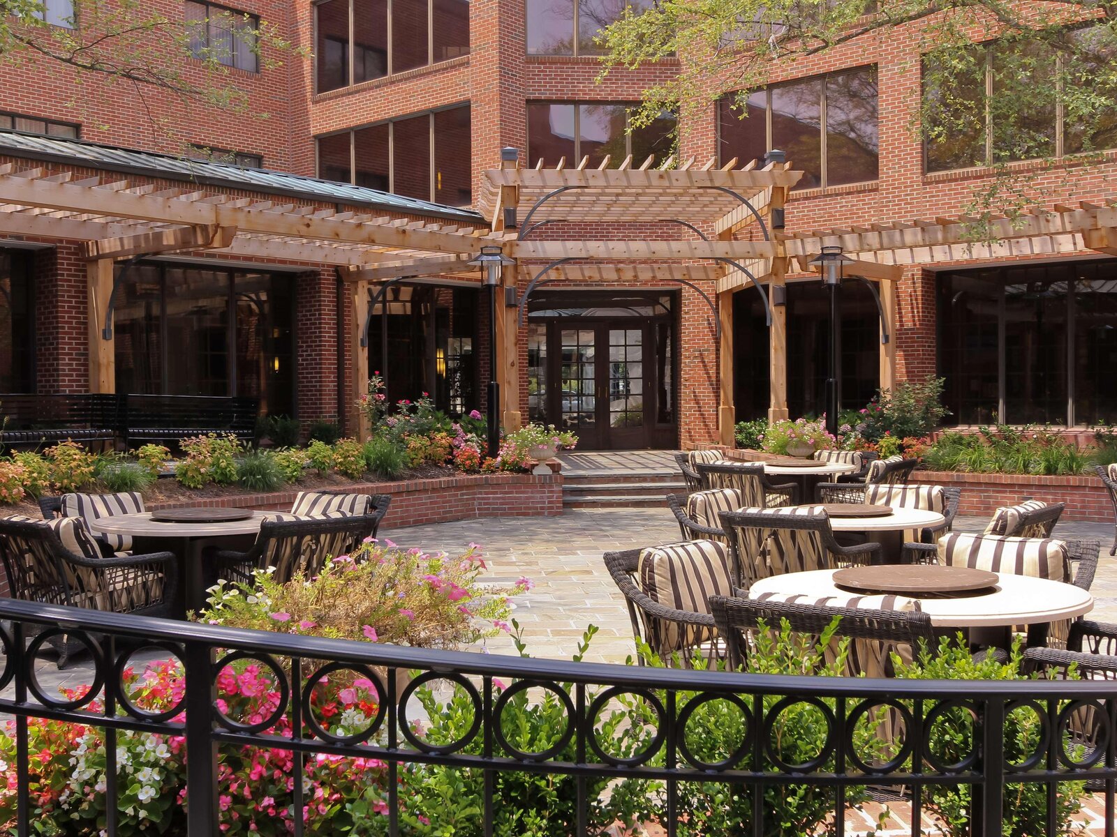 Hotel DoubleTree Guest Suites Charlotte SouthPark in Charlotte günstig