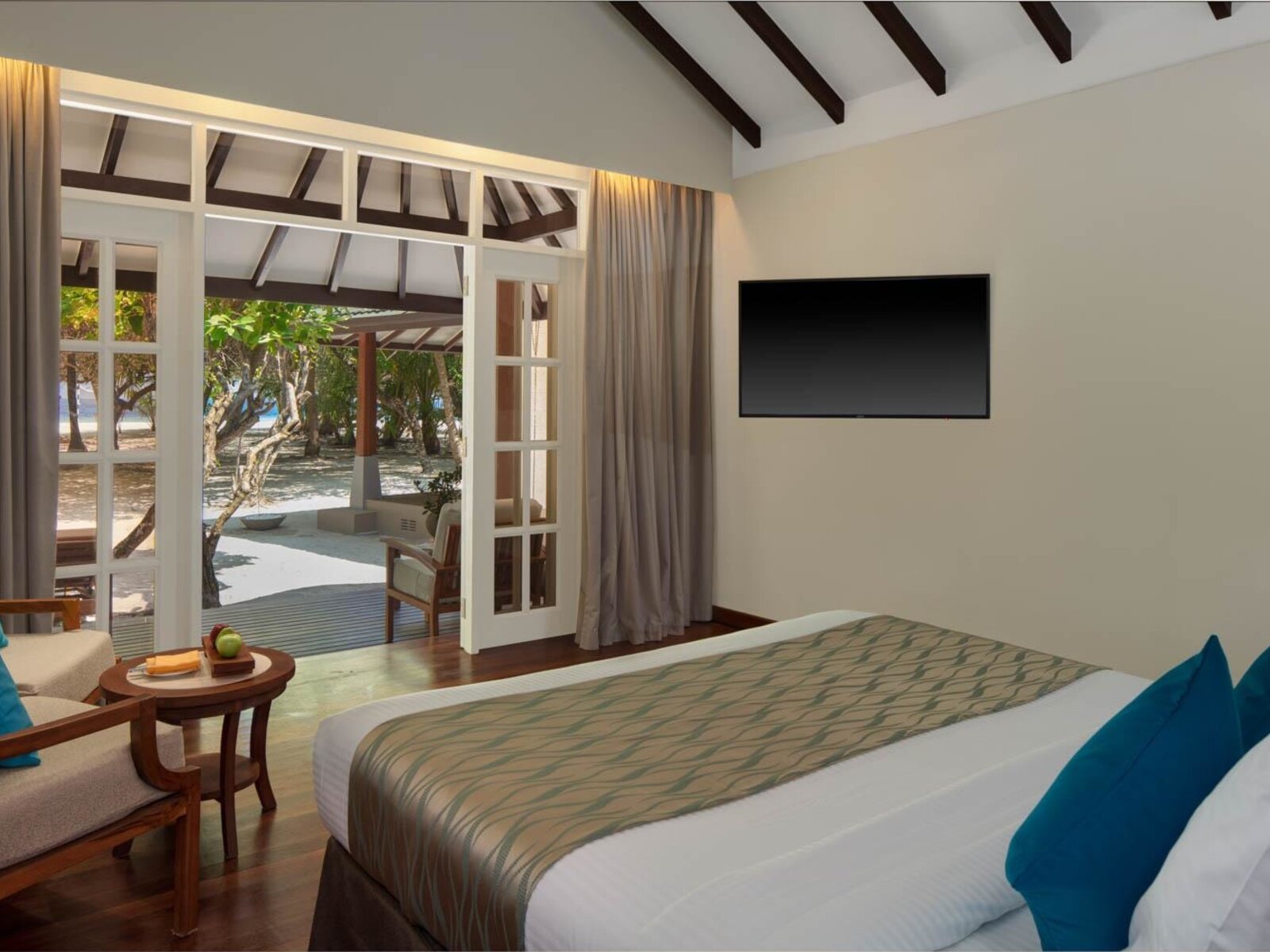 Wohnbeispiel Deluxe Jacuzzi Beach Villa