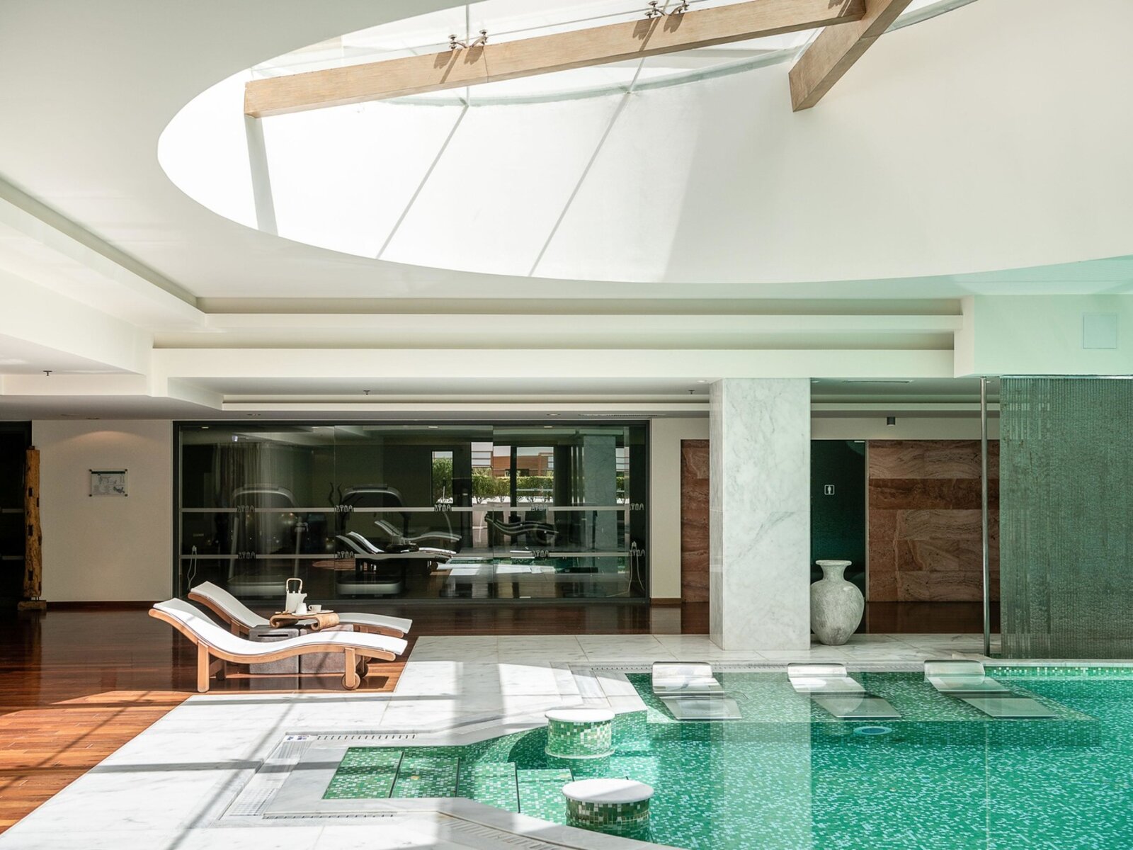 APIVITA Spa Pool