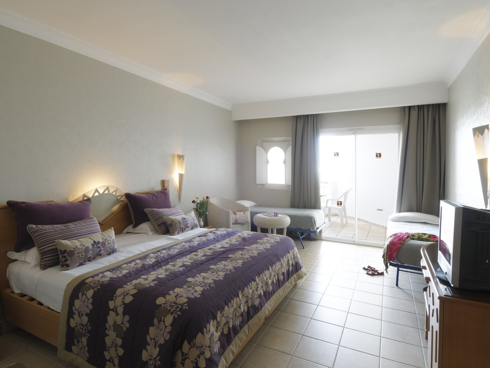Quad Room