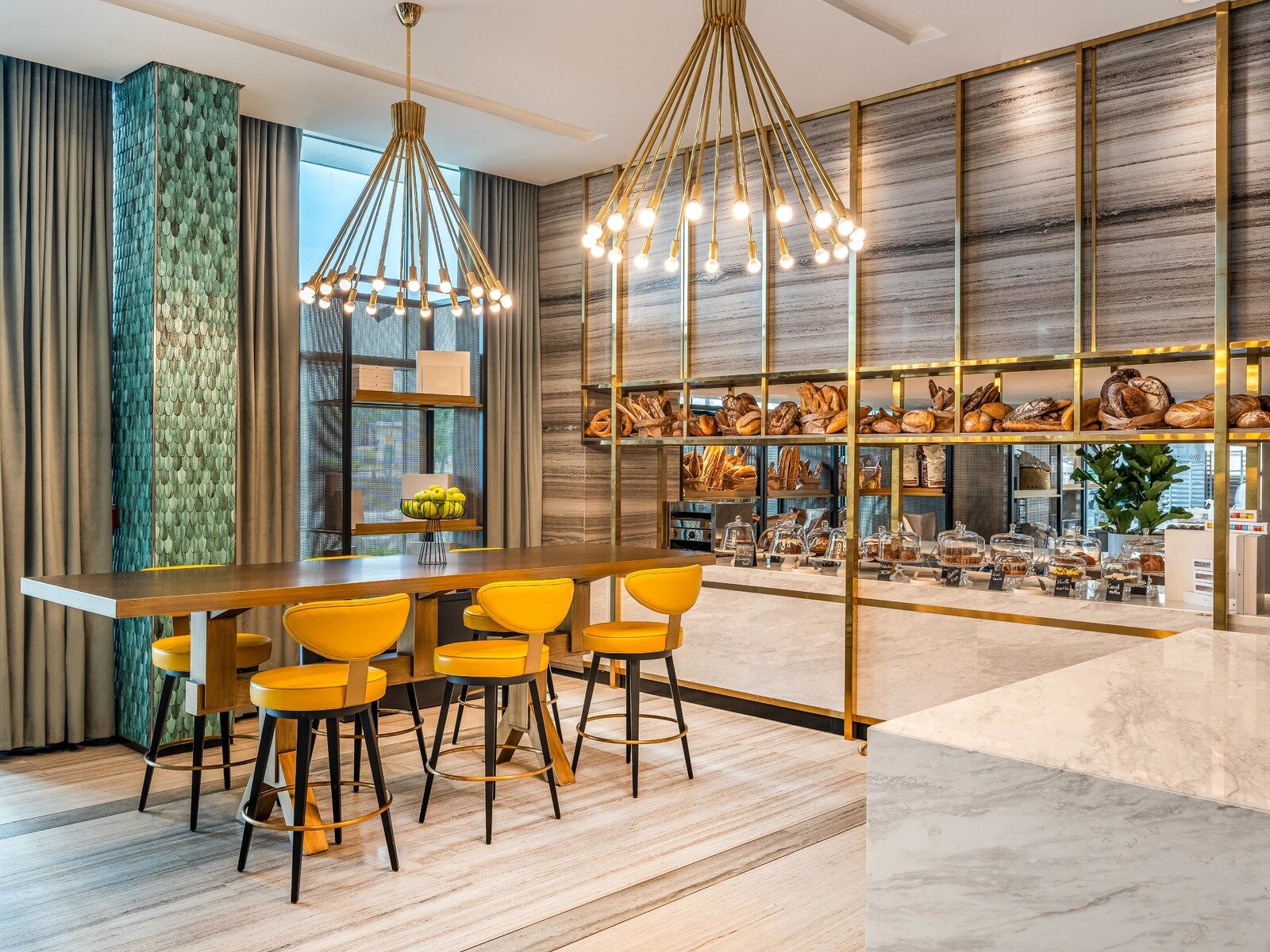 Crust Lobby Lounge