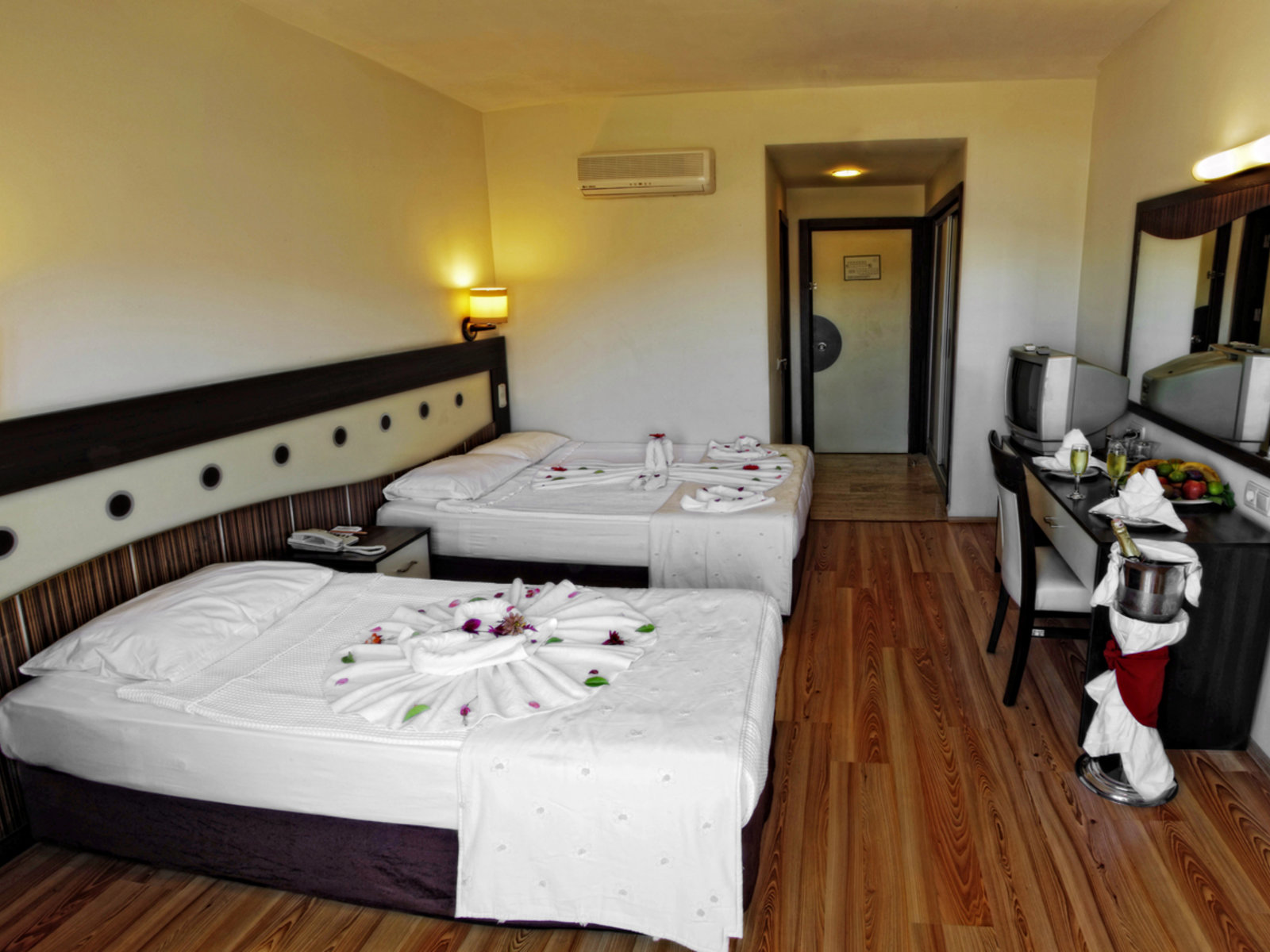 Wohnbeispiel Doppelzimmer Best Price Typ1(Modellbild)