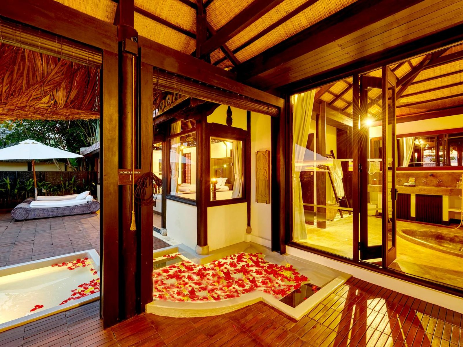 Wohnbeispiel Jacuzzi Villa