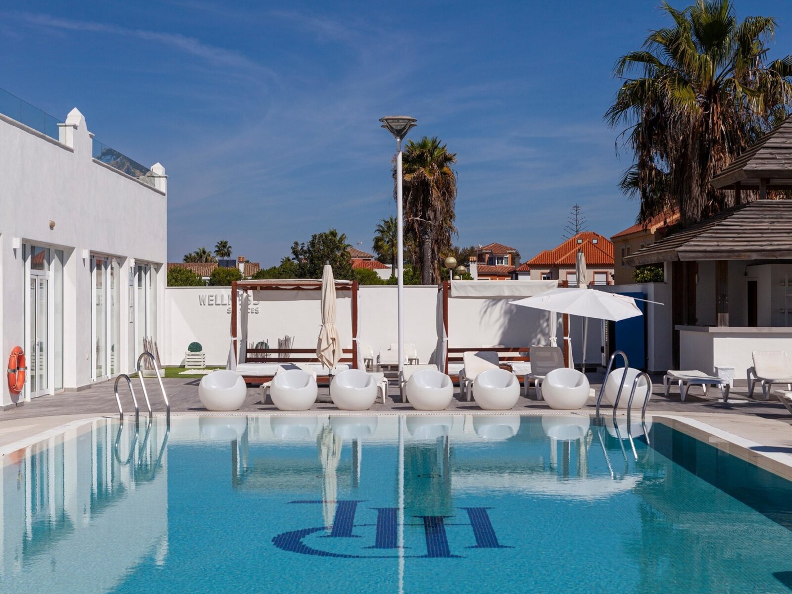 BEACH CLUB PLAYA DE LA LUZ