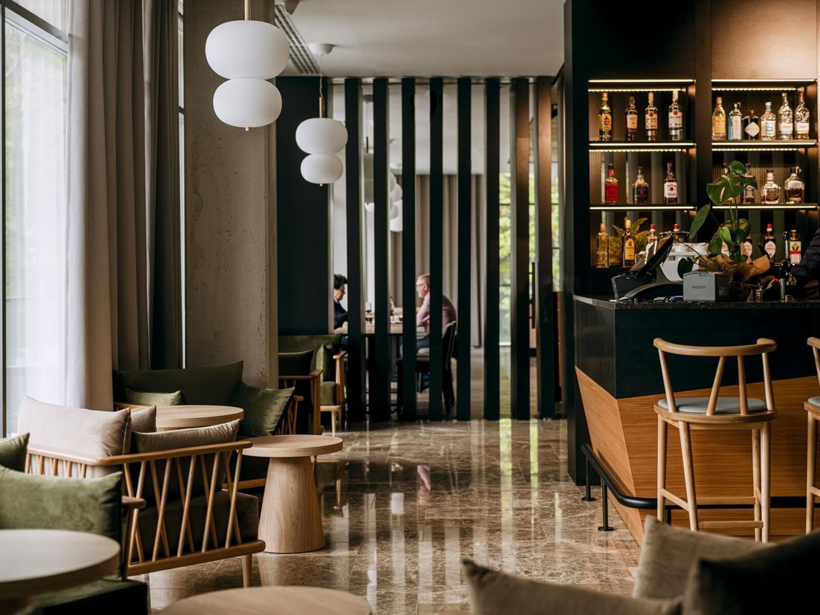 Lobbybar