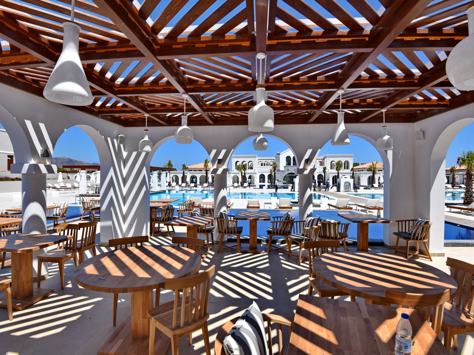 LEVANTES GREEK A LA CARTE RESTAURANT