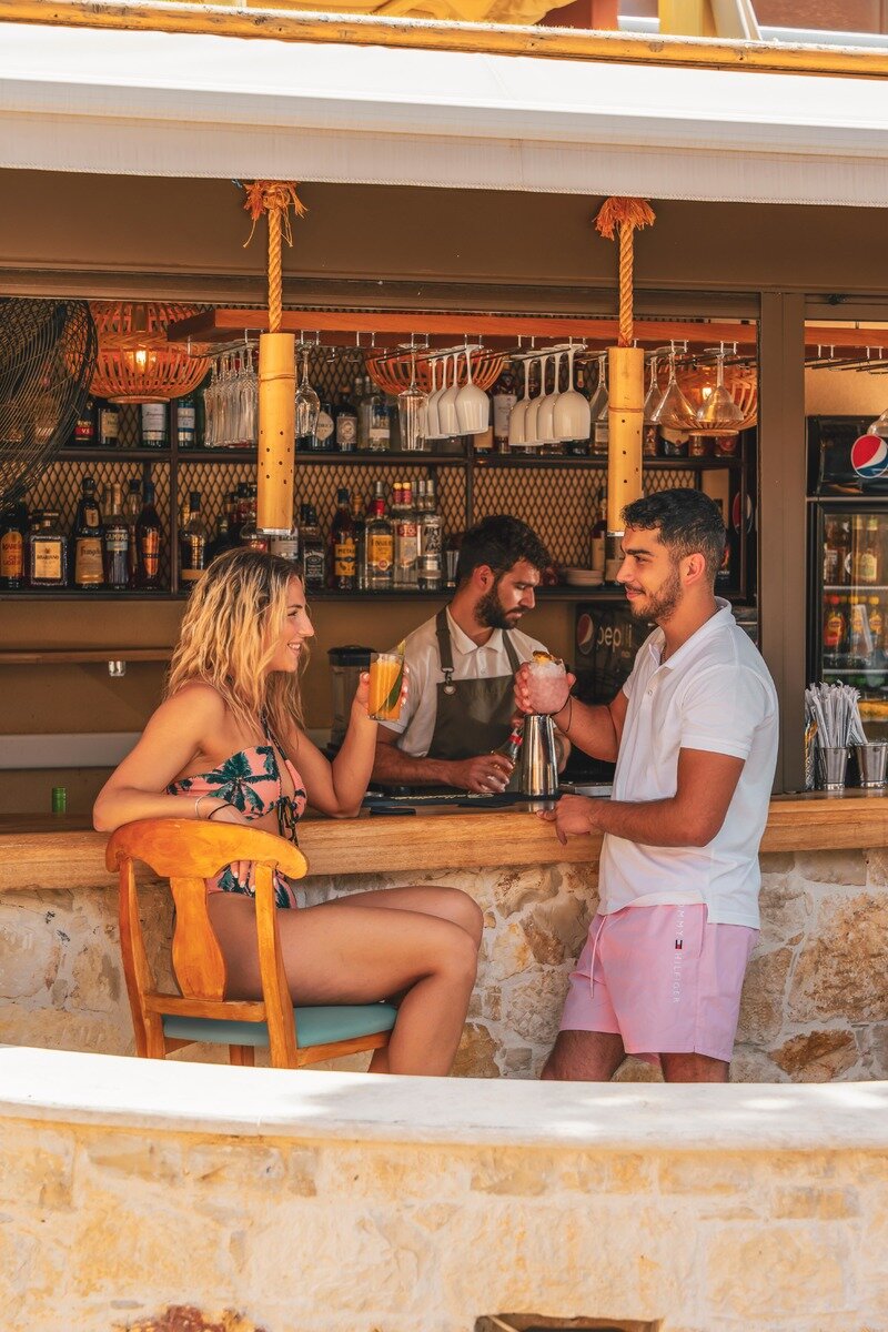 Pool & Snack-Bar ''Erato''