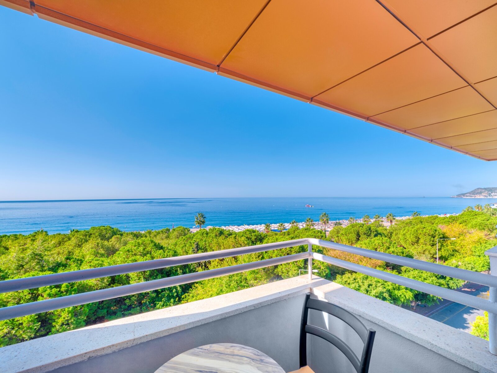 Wohnbeispiel Double Standard Sea View Room