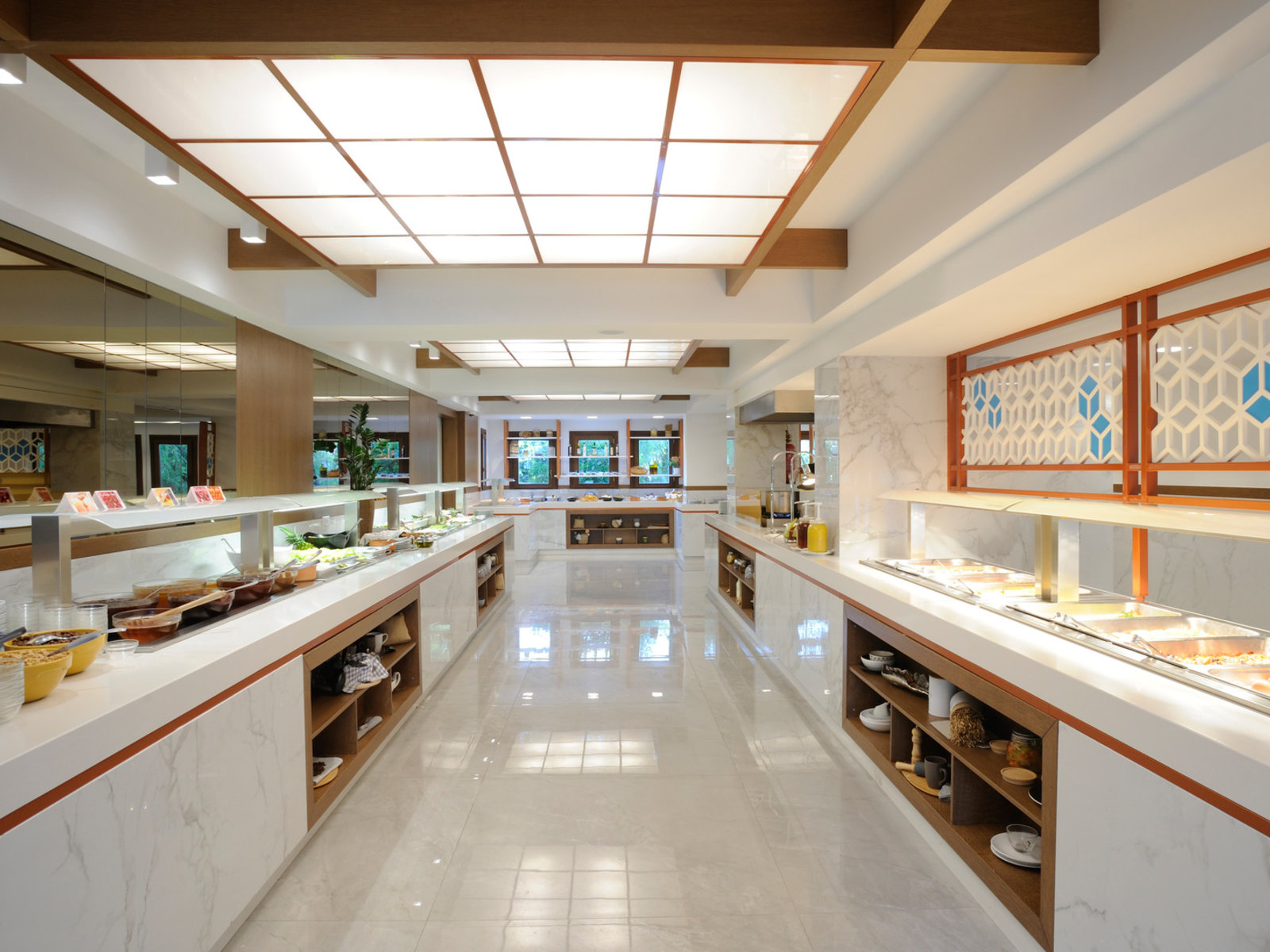 Oinos Main Restaurant