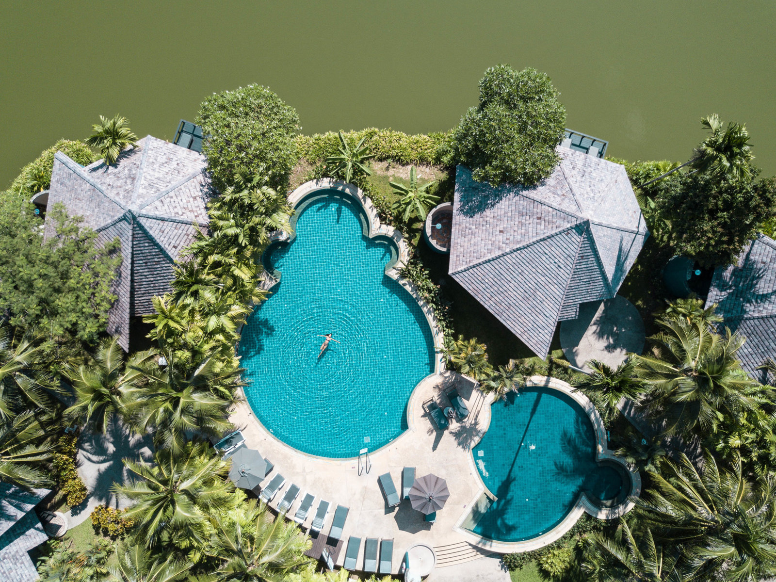 Island Pool with Kids Pool