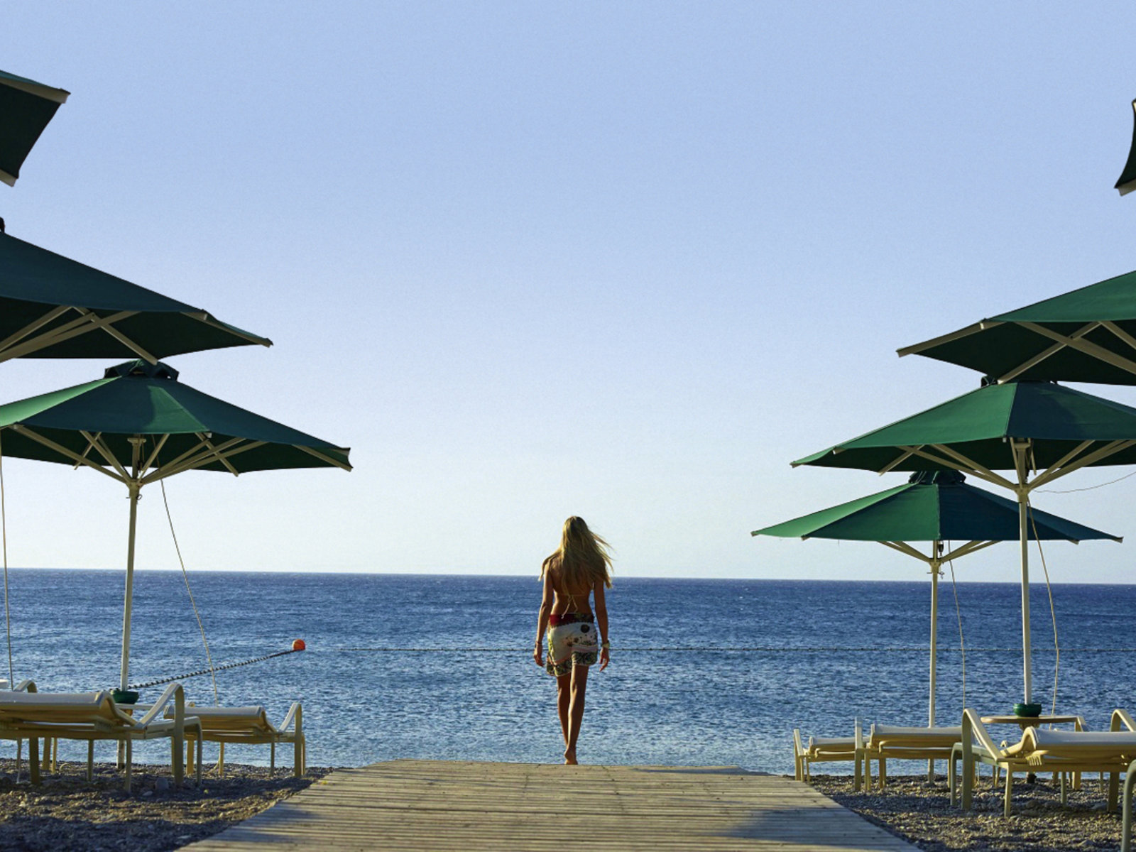 Esperos Mare