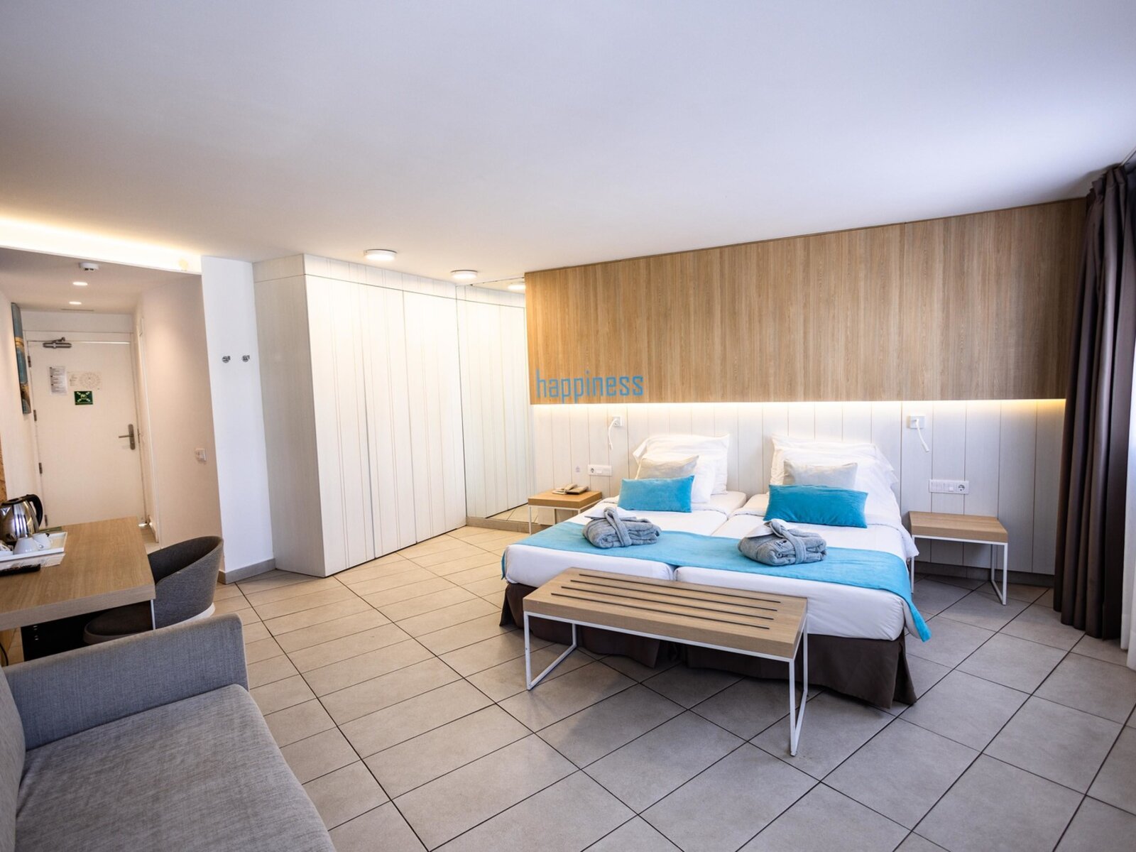 Wohnbeispiel Superior double room limited sea view