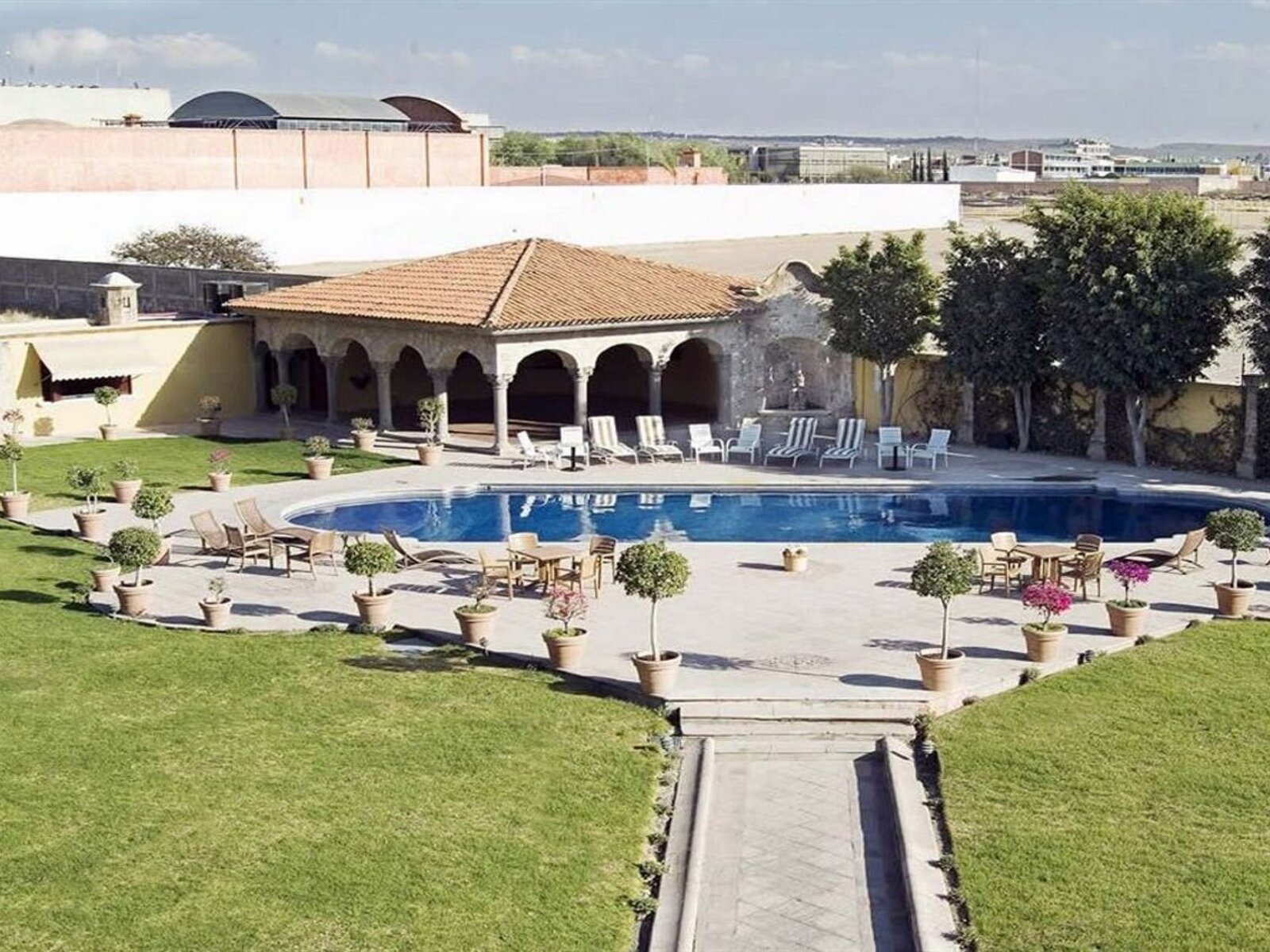 Pool