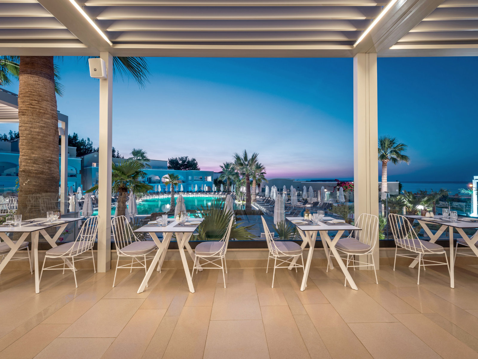 Main Restaurant "Lindos"