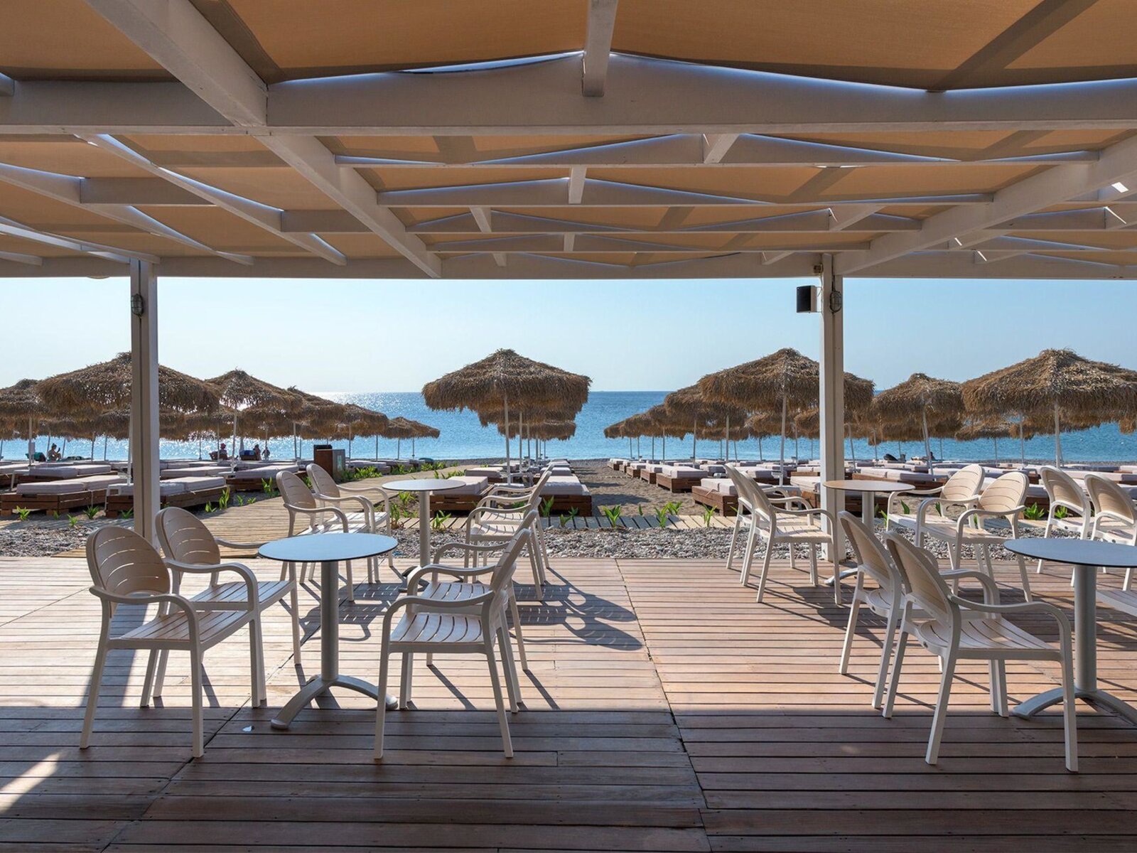 MARQUISE DE SABLE BEACH BAR