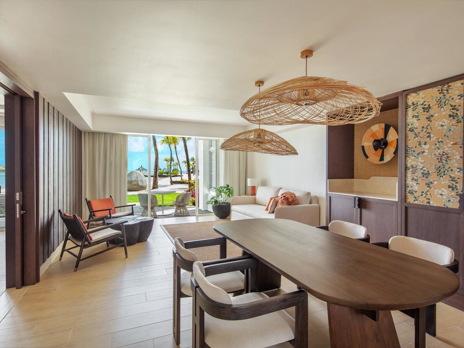 Wohnbeispiel Hibiscus Signature Beachfront Suite