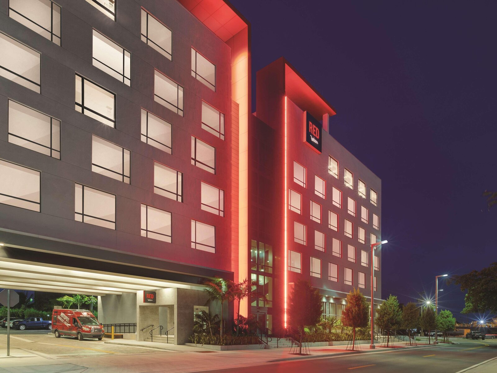 Hotel Radisson RED Miami Airport in Miami Airport günstig buchen bei