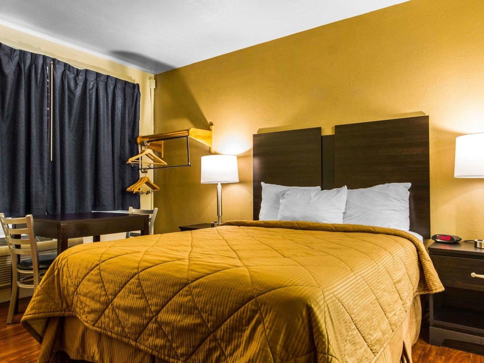 Hotel Econo Lodge Sacramento Convention Center in Sacramento günstig