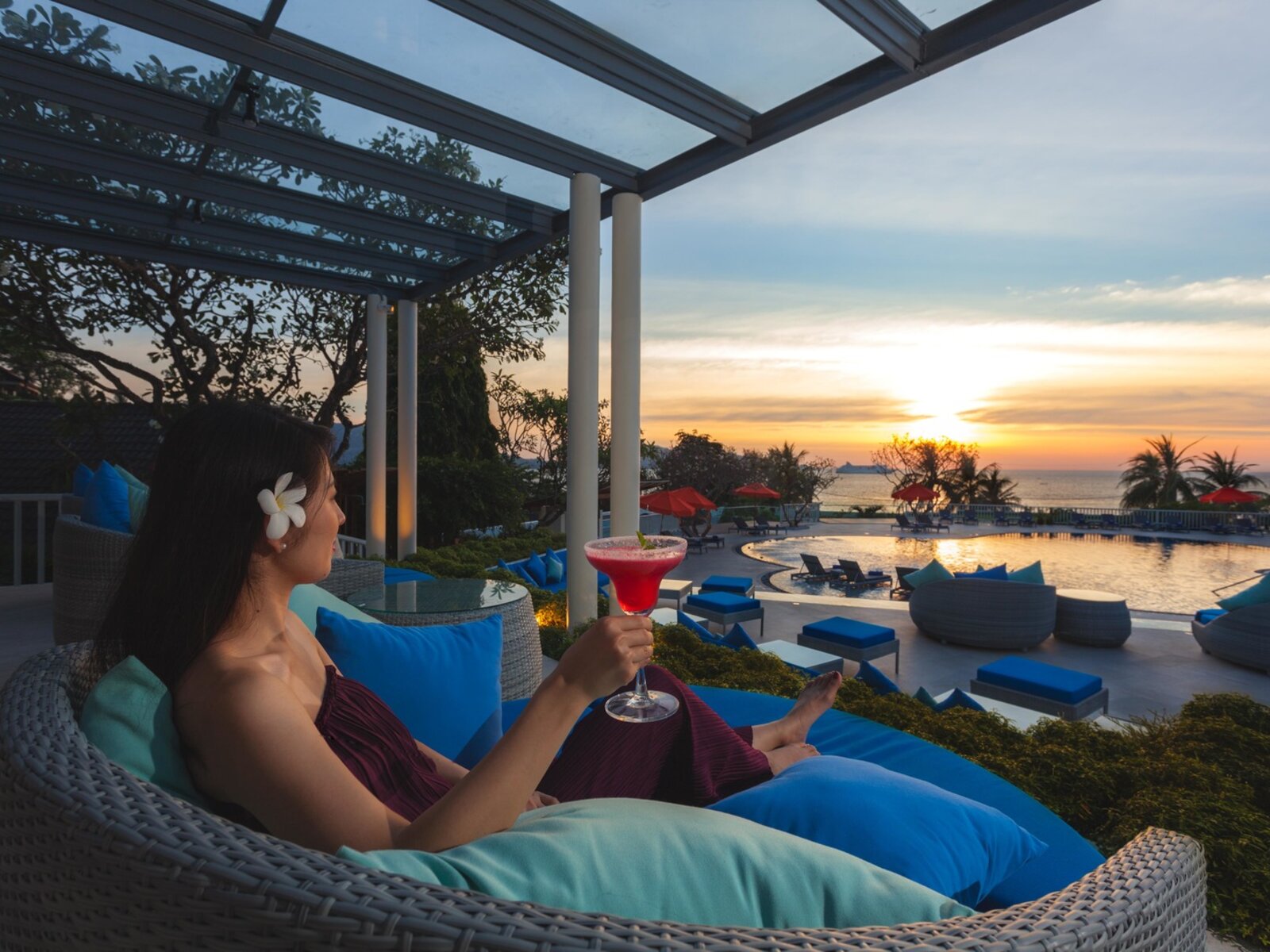 Ocean View Pool Bar