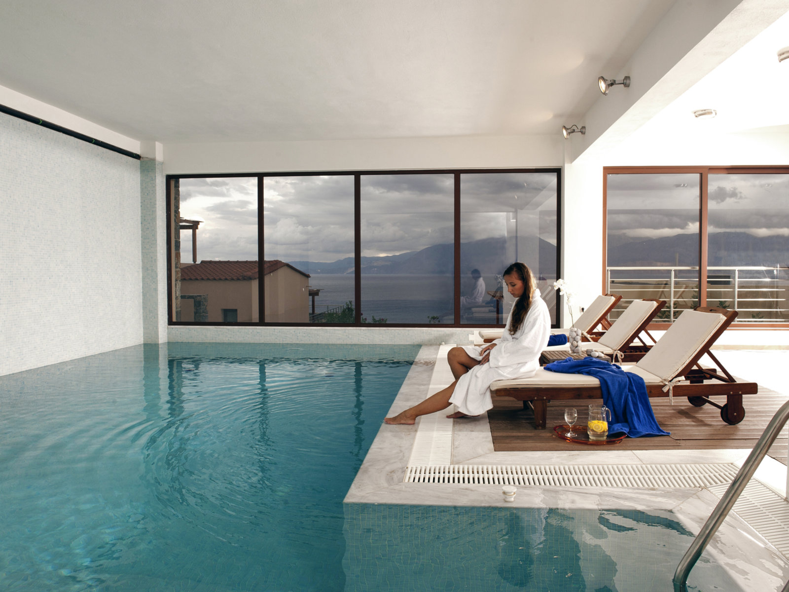 Indoor Spa pool