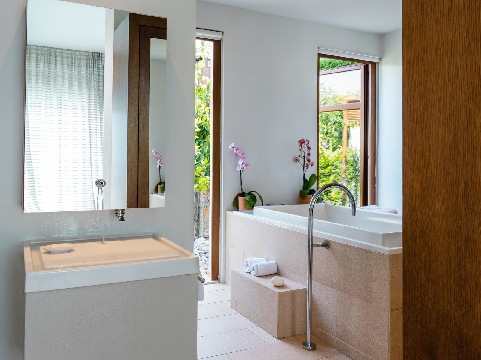 Wohnbeispiel Junior Villa Waterfront with Private Pool