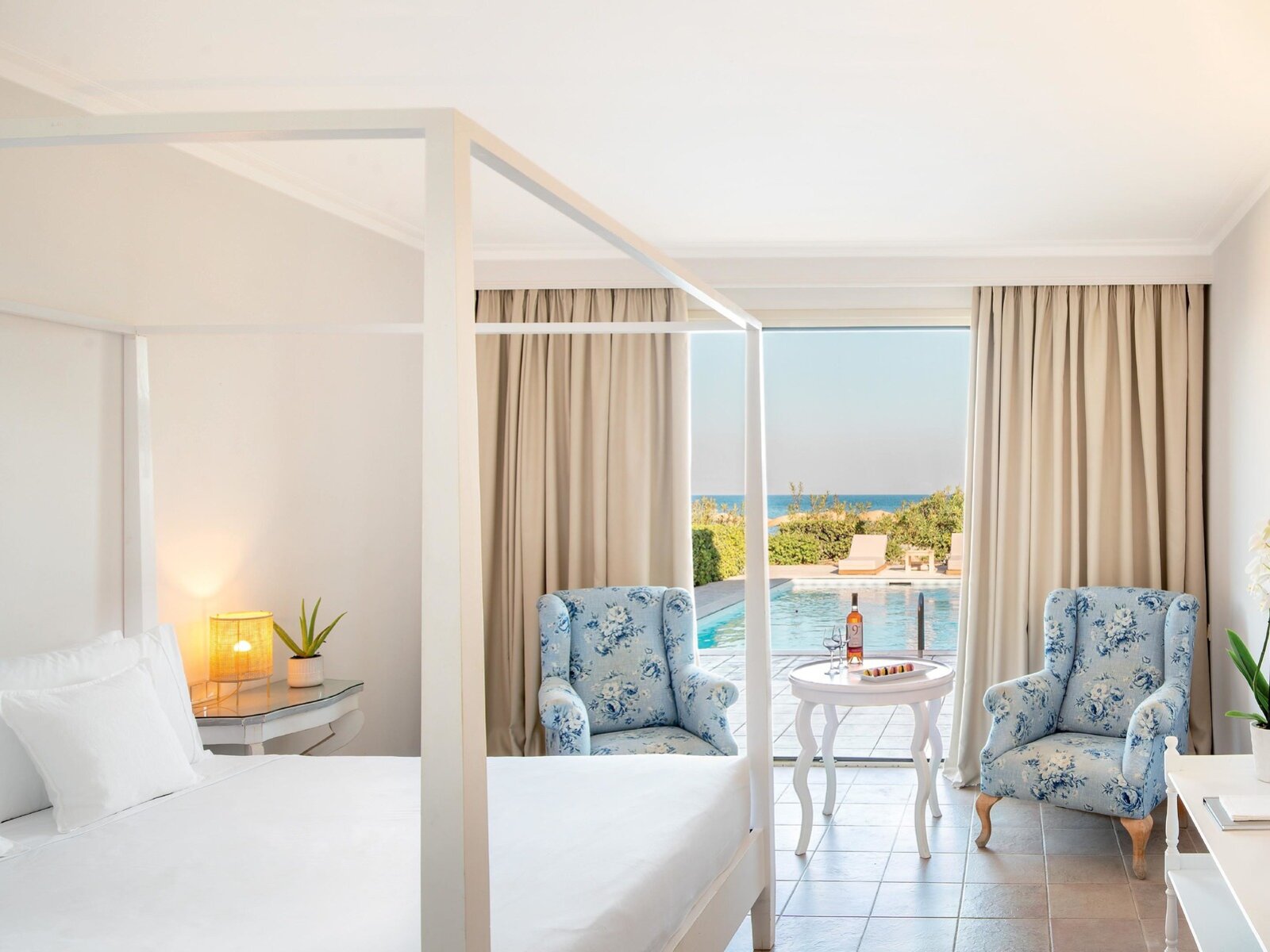 Wohnbeispiel Famous Family Bungalow Sea View private pool