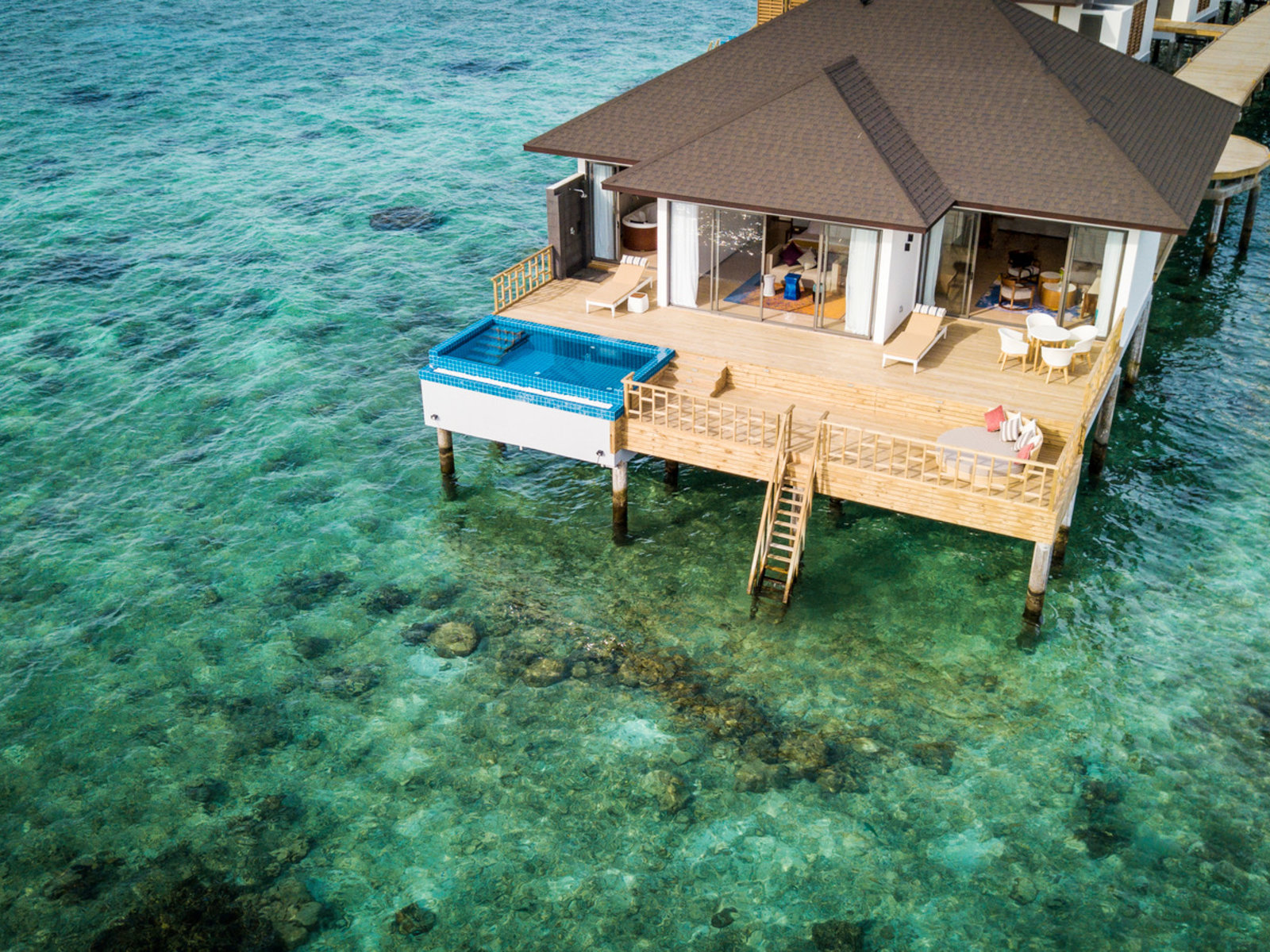 Wohnbeispiel One Bed Room Water Villa Pool