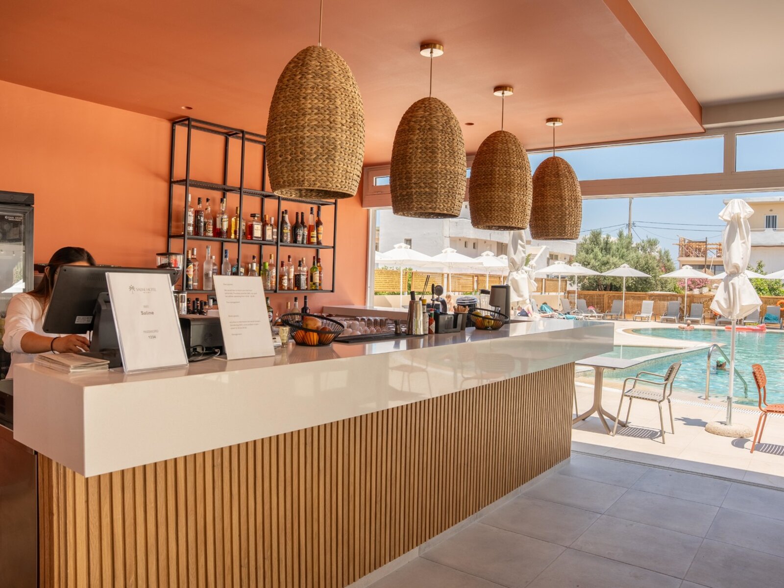 Pool Bar mit Veranda