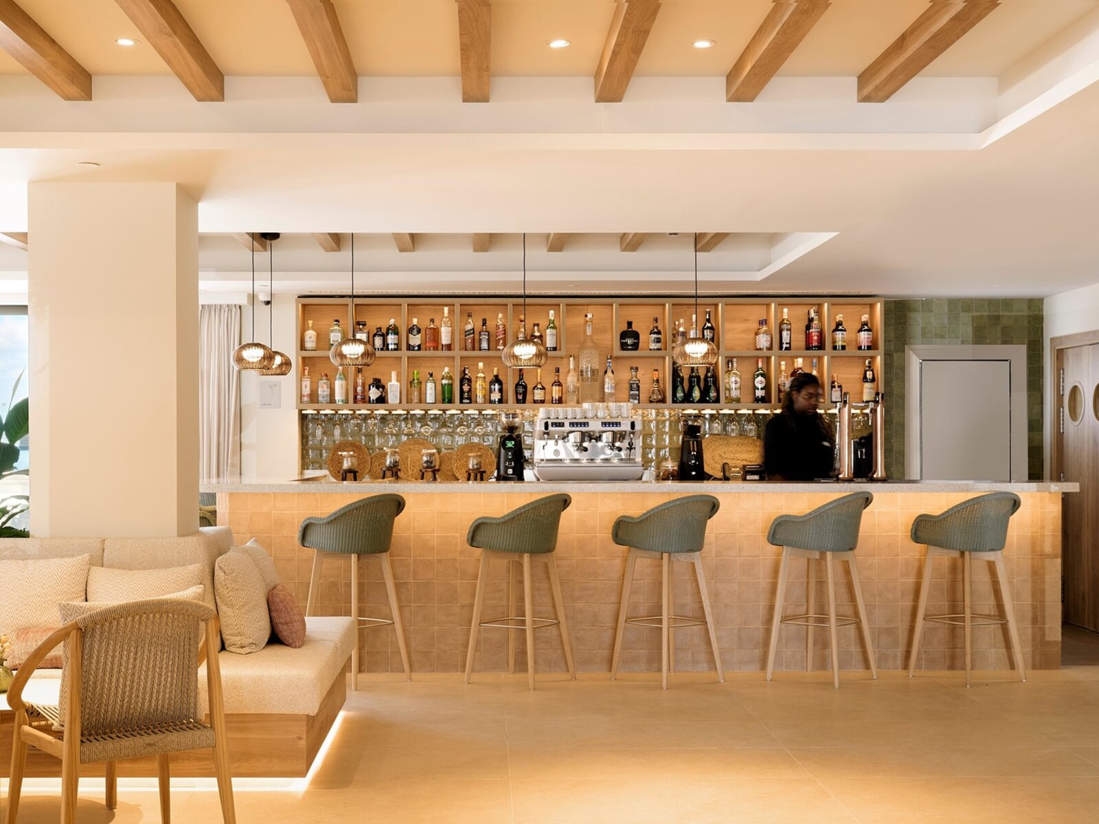 Lobby Bar