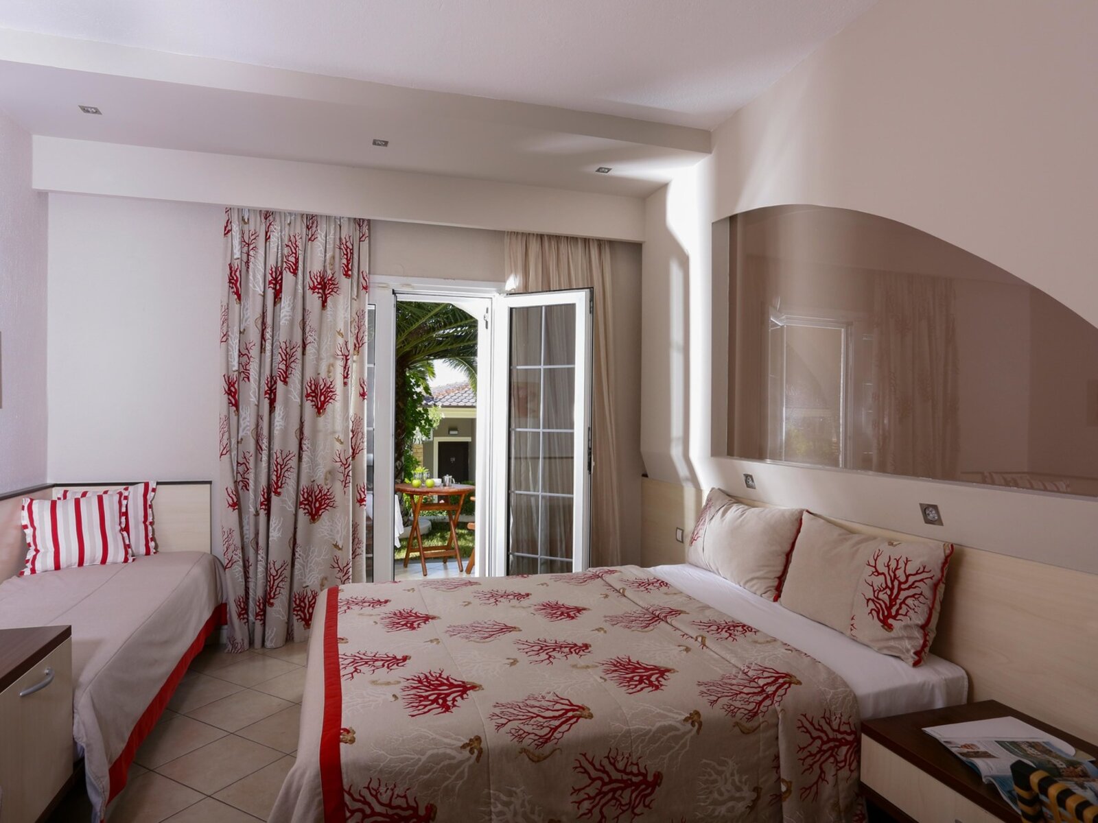 Wohnbeispiel Doppelzimmer Gartenblick Typ1